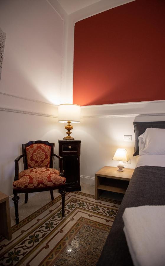Petrarca Suite Palermo Esterno foto
