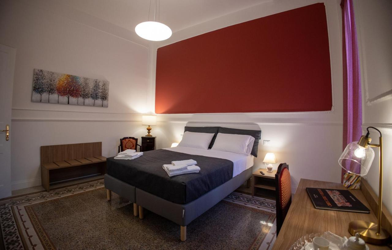 Petrarca Suite Palermo Esterno foto