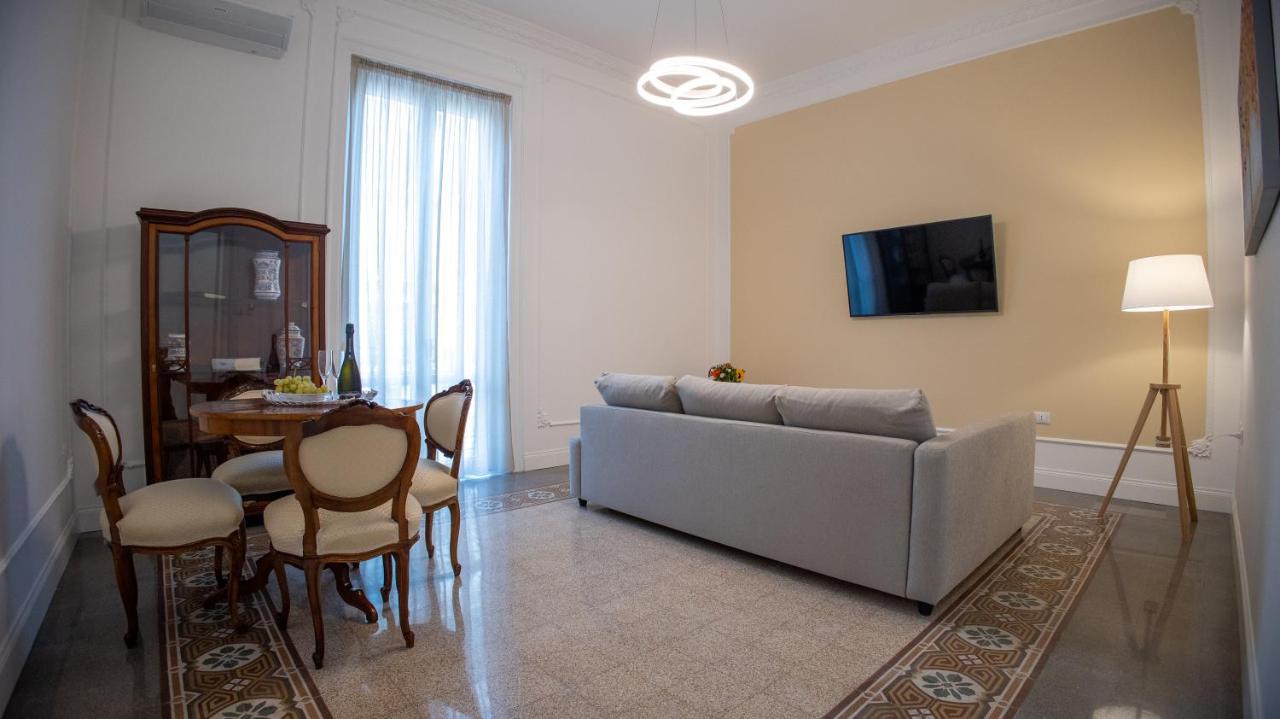 Petrarca Suite Palermo Esterno foto