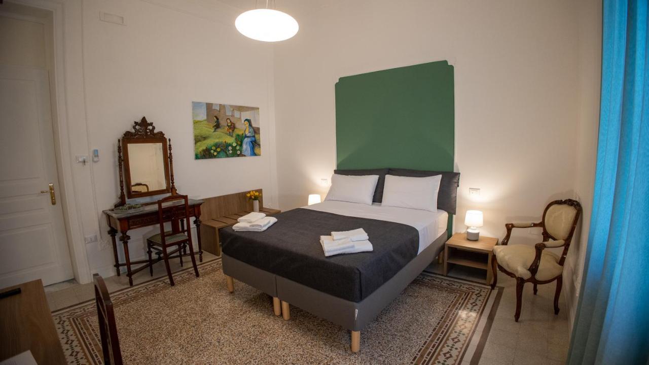 Petrarca Suite Palermo Esterno foto