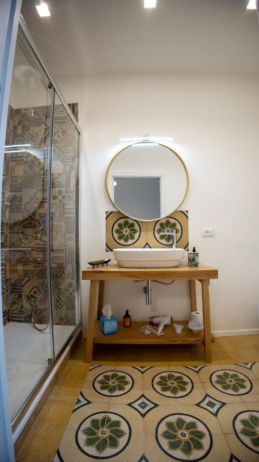 Petrarca Suite Palermo Esterno foto